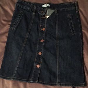 Denim skirt